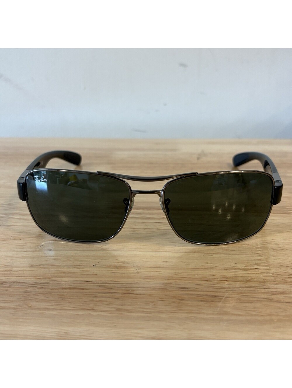Made in Italy! Ray-Ban RB3522 Polarized Sunglasses 61/17 130 SCRATCHED